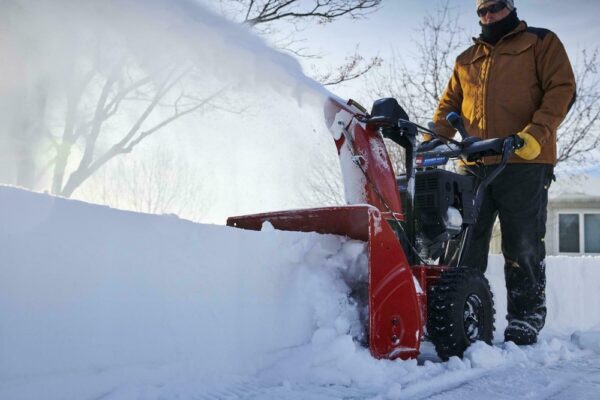 3886-8606-3735-8017-CO19-4243s-Snowblower-3344