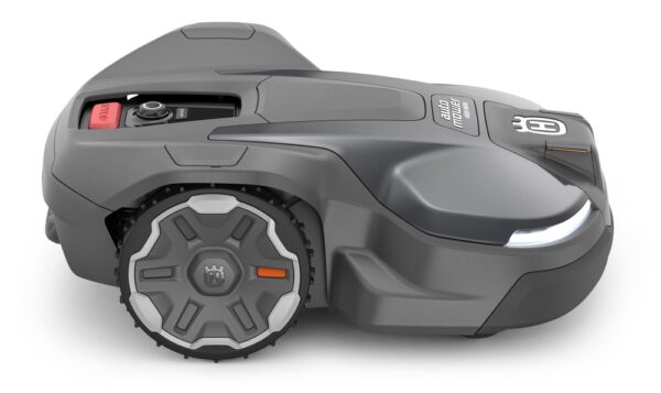 Husqvarna-Automower-450X-NERA-vaade-paremalt