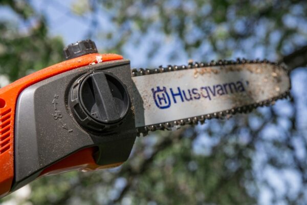 Husqvarna-115iPT4-toeoeristavaba-ketipingutus